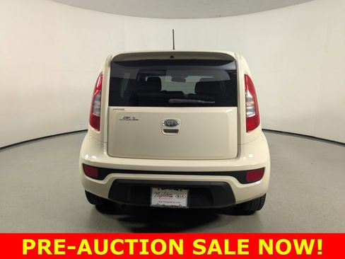 Used 2012 Kia Soul FWD image 5