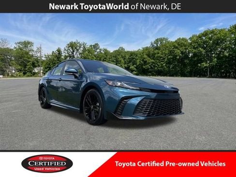 Used 2026 Toyota Camry SE w/ Convenience Package FWD image 1