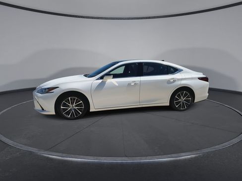 Used 2025 Lexus ES 350 w/ Premium Package FWD image 5