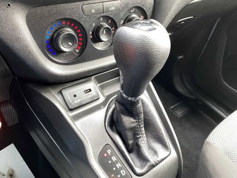 Used 2017 RAM ProMaster City Tradesman w/ Rear Back-up Camera Group image 17