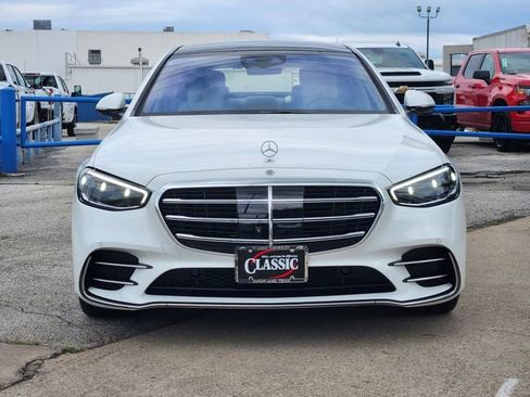 Used 2024 Mercedes-Benz S 580e 4MATIC Sedan image 2
