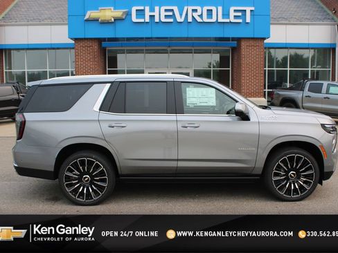 New 2026 Chevrolet Tahoe High Country AWD/4WD image 1