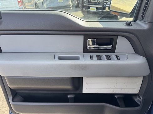 Used 2014 Ford F150 XLT w/ XLT Chrome Package image 16