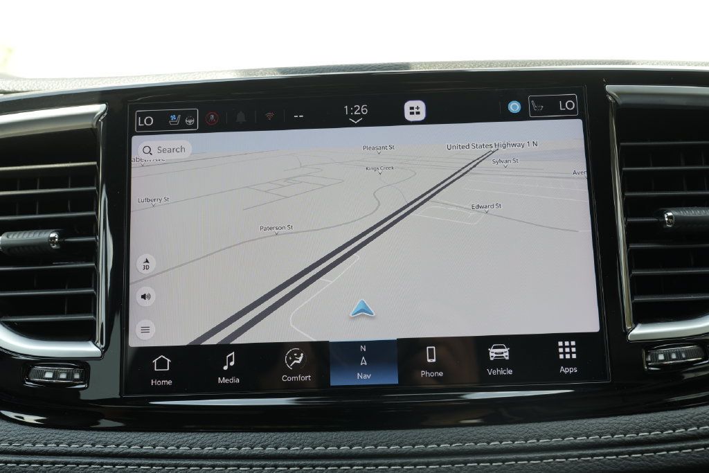 Used 2025 Chrysler Pacifica Limited FWD image 60