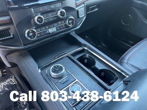 Used 2022 Ford Expedition Limited AWD/4WD image 32