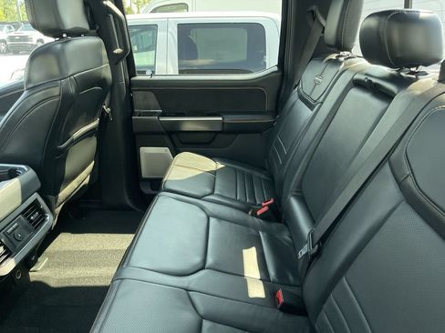 Used 2023 Ford F250 Platinum AWD/4WD image 7
