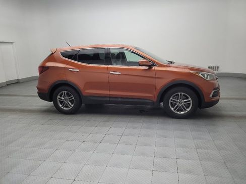 Used 2018 Hyundai Santa Fe Sport image 11