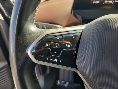 Used 2022 Volkswagen ID.4 Pro S image 29