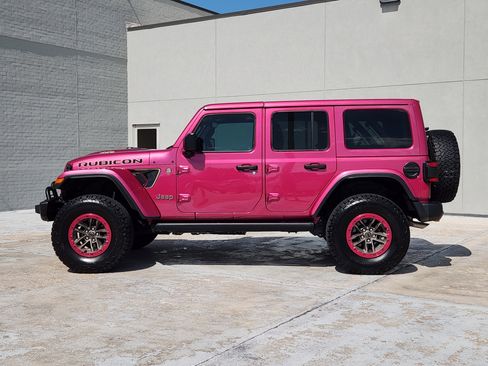 Used 2024 Jeep Wrangler Unlimited Rubicon 392 AWD/4WD image 5