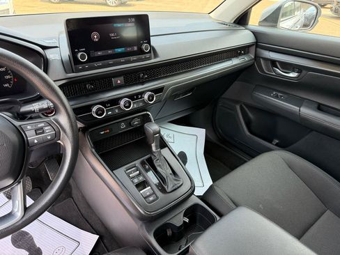 Used 2023 Honda CR-V LX image 8