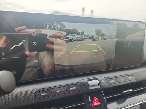 Used 2025 Kia K4 EX FWD image 23