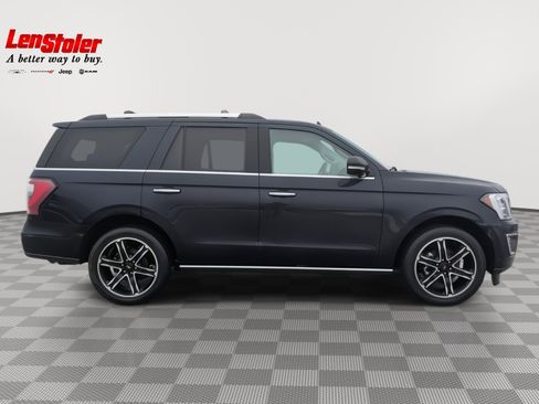 Used 2021 Ford Expedition Limited image 6