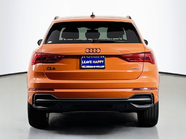 Used 2023 Audi Q3 2.0T Premium Plus w/ Premium Plus Package AWD/4WD image 6
