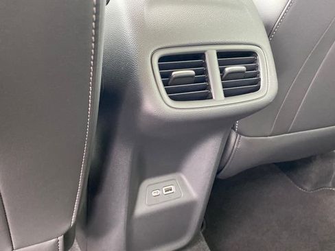 Certified 2023 Buick Envision Essence FWD image 19