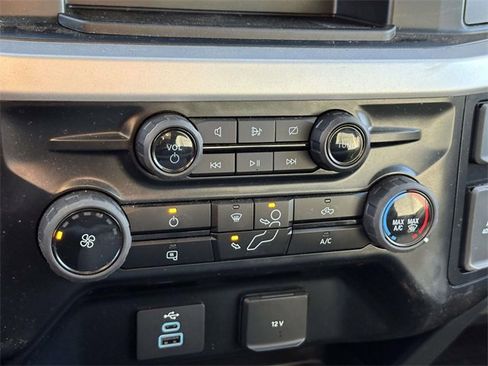Used 2024 Ford F550 4x4 Regular Cab Super Duty image 11
