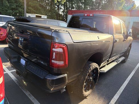 Used 2023 RAM 2500 Laramie AWD/4WD image 4