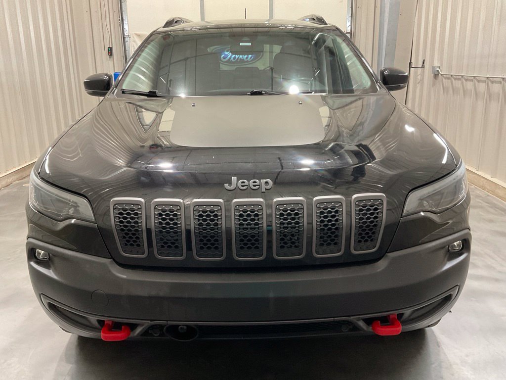 Used 2022 Jeep Cherokee Trailhawk w/ Sun, Sound & Nav Group AWD/4WD image 5