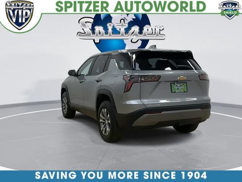 Used 2025 Chevrolet Equinox LT FWD image 8