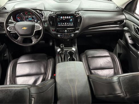 Used 2018 Chevrolet Traverse LT FWD image 19