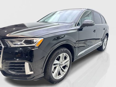 Used 2023 Audi Q7 2.0T Premium w/ Convenience Package AWD/4WD image 11