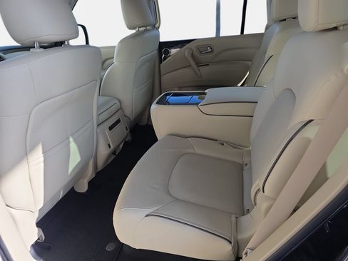 Used 2022 INFINITI QX80 Luxe w/ Cargo Package AWD/4WD image 14