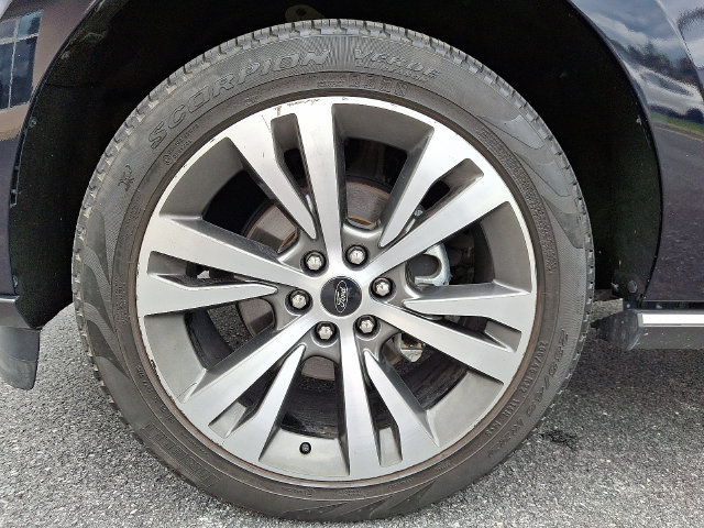 Certified 2021 Ford Expedition Limited AWD/4WD image 8