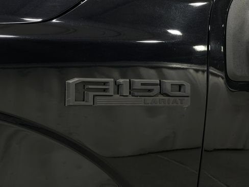 Used 2019 Ford F150 Lariat w/ Equipment Group 502A Luxury AWD/4WD image 37