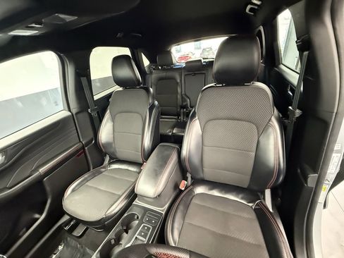 Used 2024 Ford Escape ST-Line image 42