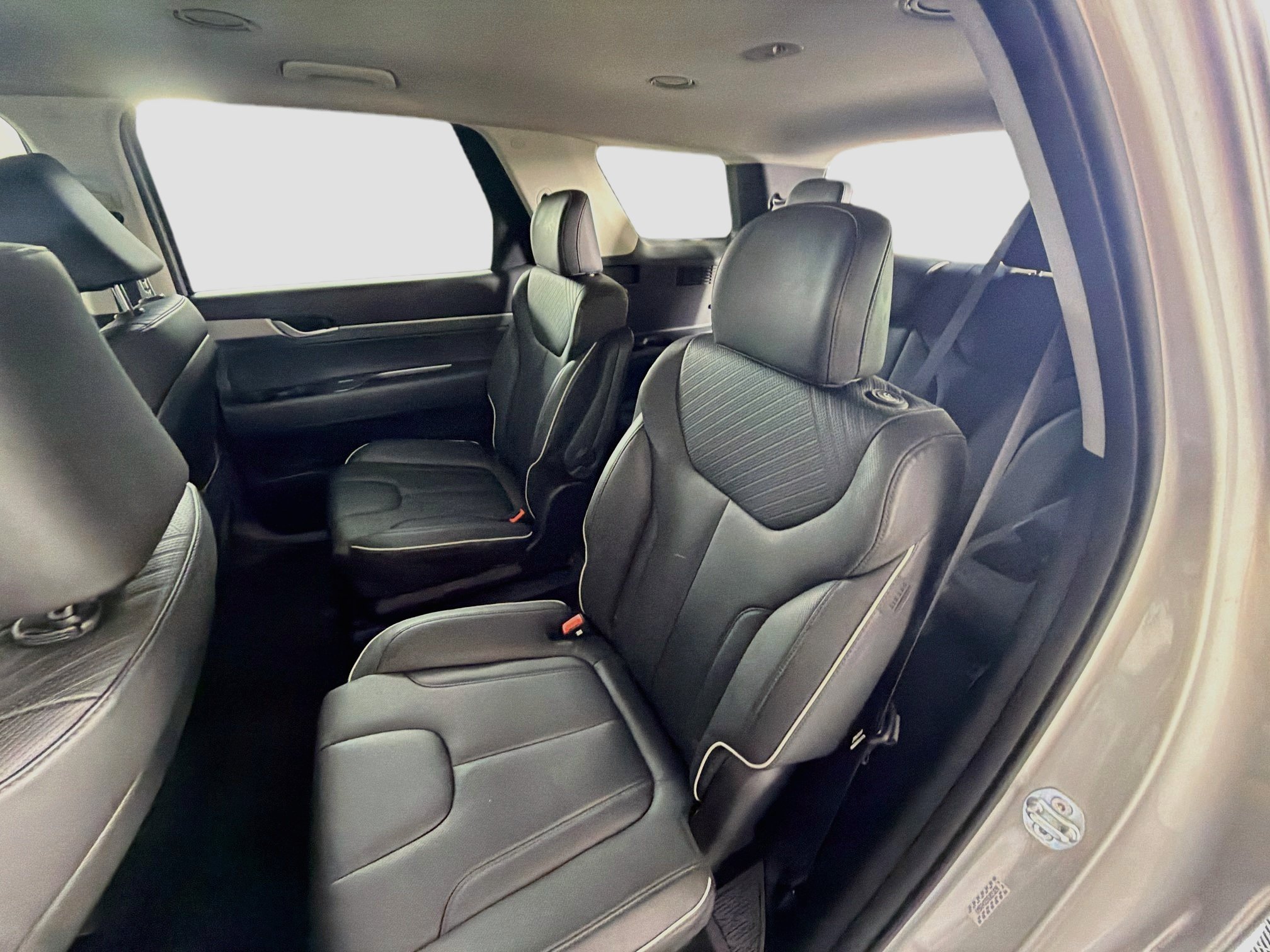 Used 2025 Hyundai Palisade SEL FWD image 28