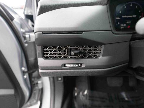 Used 2023 Honda Accord LX image 11