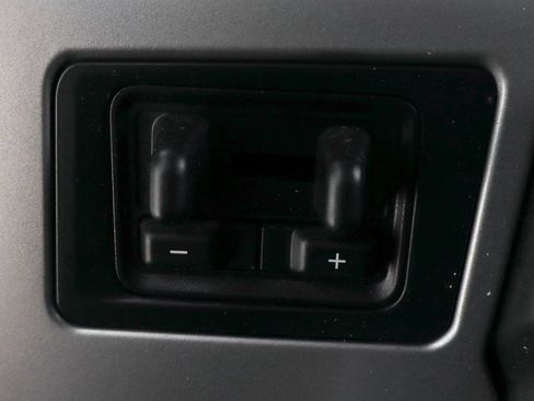 Used 2022 Ford F550 2WD SuperCab Super Duty image 42