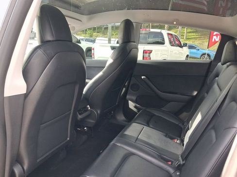 Used 2021 Tesla Model Y Performance AWD/4WD image 7