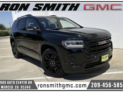 Used 2023 GMC Acadia SLE w/ Driver Convenience Package