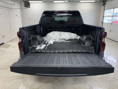 Used 2020 Chevrolet Silverado 1500 LT image 8