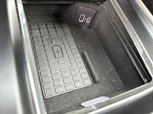 Used 2024 Lincoln Corsair Reserve w/ Equipment Group 201A image 17