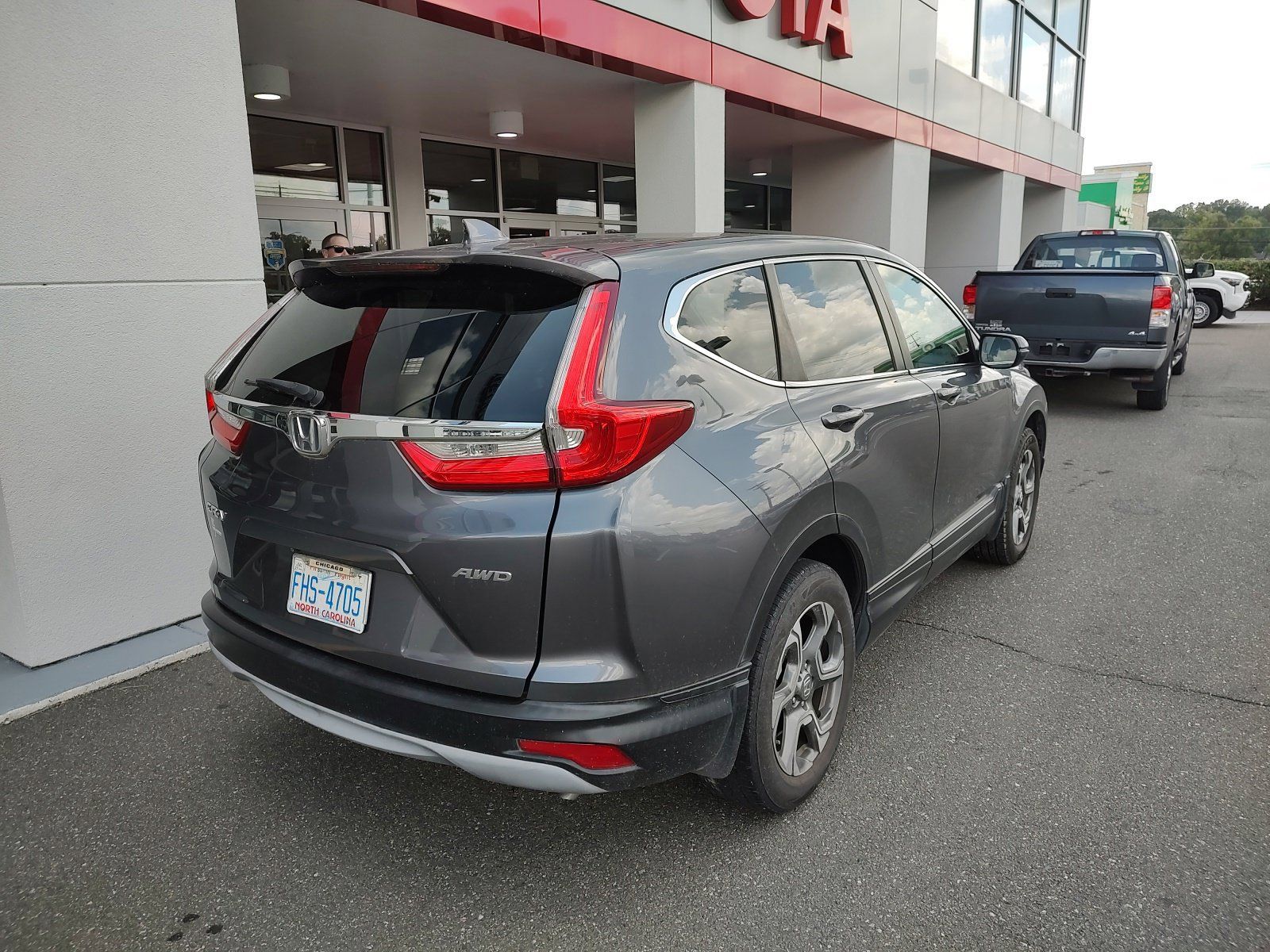 Used 2017 Honda CR-V EX image 10