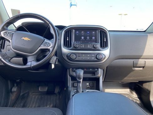 Used 2022 Chevrolet Colorado LT w/ Fleet Safety Package RWD image 15