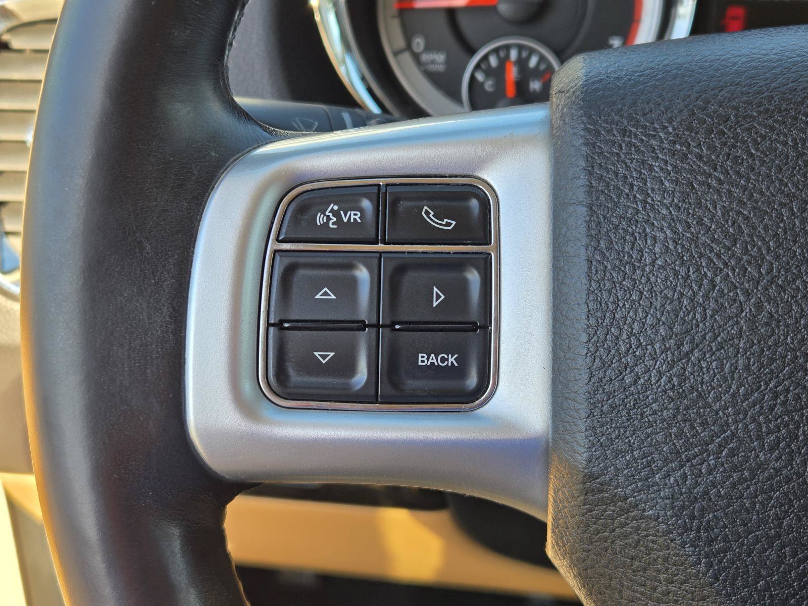 Used 2011 Dodge Durango Citadel w/ Trailer Tow Group IV RWD image 16