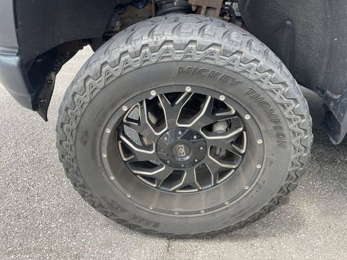 Used 2019 Chevrolet Silverado 1500 RST w/ All-Star Edition AWD/4WD image 2