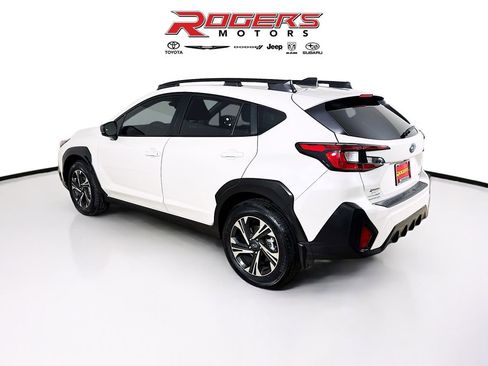 Certified 2024 Subaru Crosstrek 2.0i Premium image 5