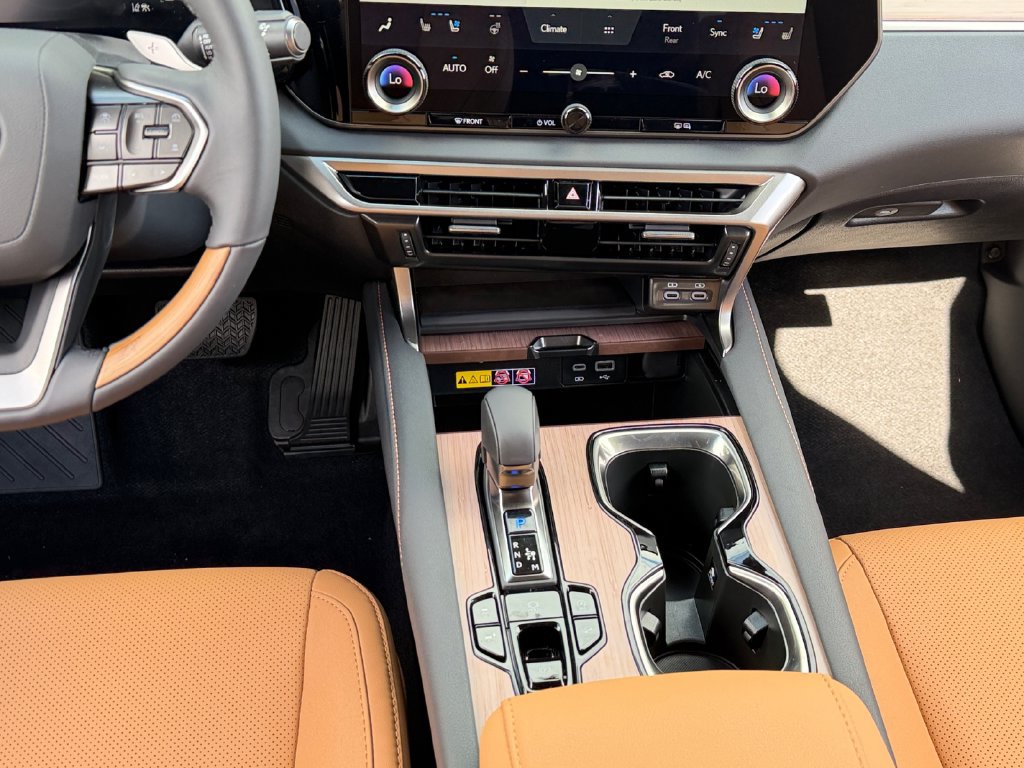 New 2026 Lexus RX 350 Premium AWD/4WD image 10