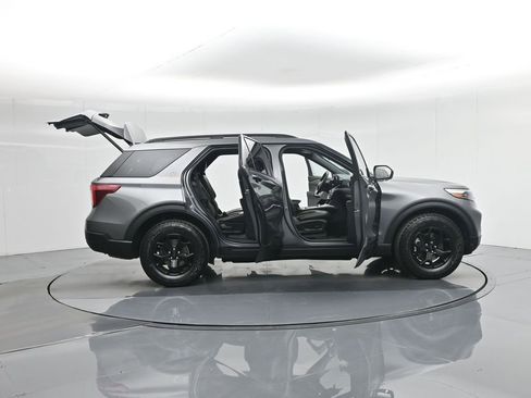 Certified 2022 Ford Explorer Timberline image 5