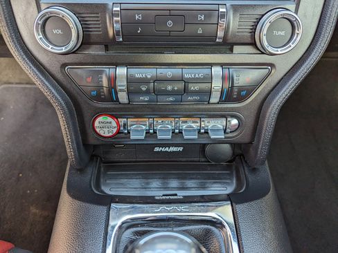 Used 2017 Ford Mustang GT Premium image 25