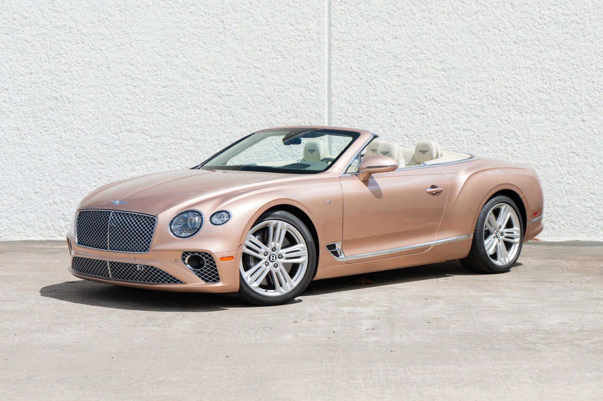 Used 2022 Bentley Continental GT AWD/4WD image 1