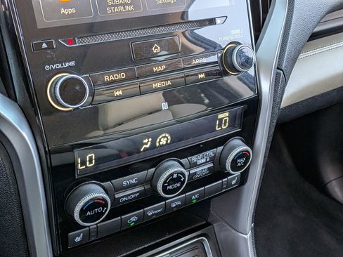 Certified 2022 Subaru Ascent Limited w/ Technology Package image 23