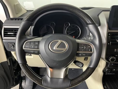 Used 2023 Lexus GX 460 Premium image 12