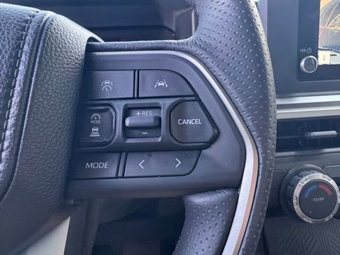 Used 2025 Toyota 4Runner SR5 image 29