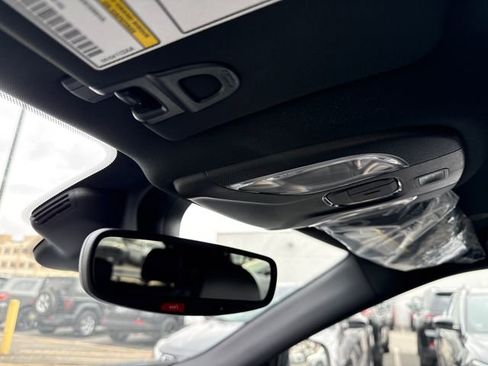 New 2026 Jeep Compass Limited image 13