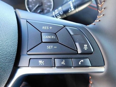 Used 2025 Nissan Sentra SR image 21