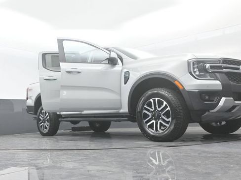 New 2026 Ford Ranger Lariat w/ FX4 Off-Road Package AWD/4WD image 29